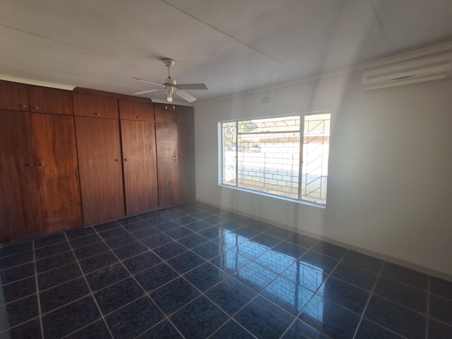 To Let 4 Bedroom Property for Rent in Virginia Free State